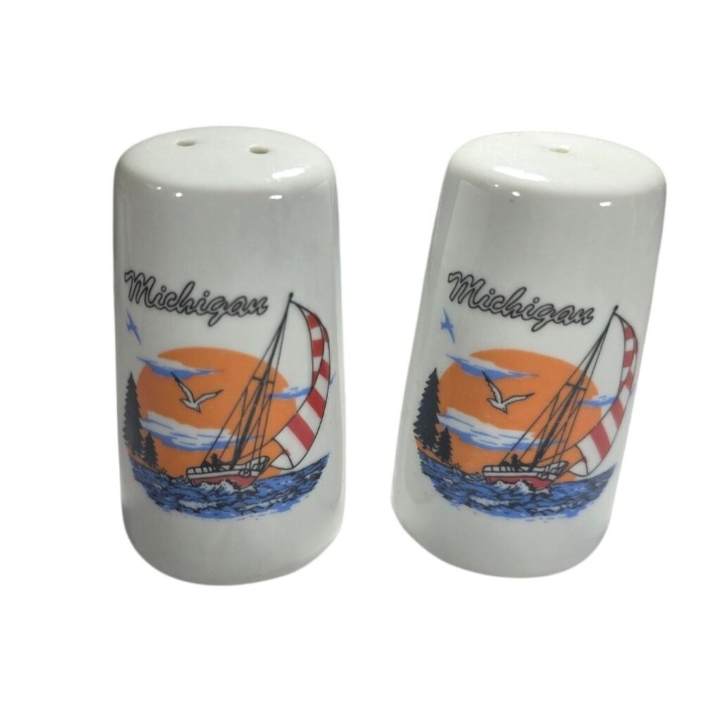Michigan Souvenir Salt & Pepper Shakers Sailboat Ceramic nautical sailing